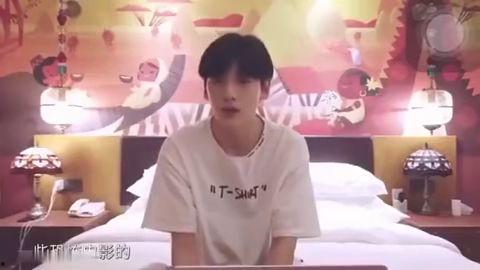 吃瓜笑死人的视频,笑到肚子疼